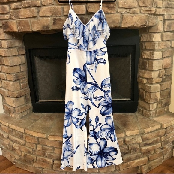 NWOT VENUS blue and white jumpsuit. Size 10